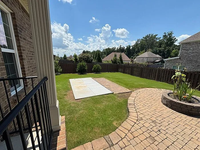 100 Middy Ln — Photo 40
