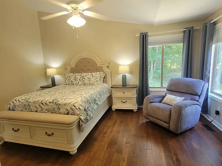456 Snead Dr — Photo 29