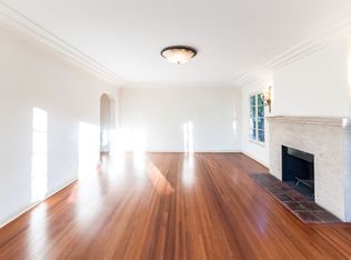 1064 S Genesee Ave, Los Angeles, CA 90019