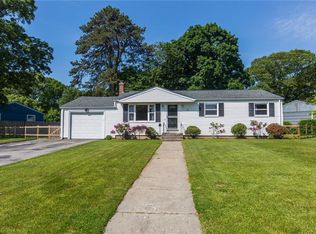 17 Ingersoll Ave, Warwick, RI 02886