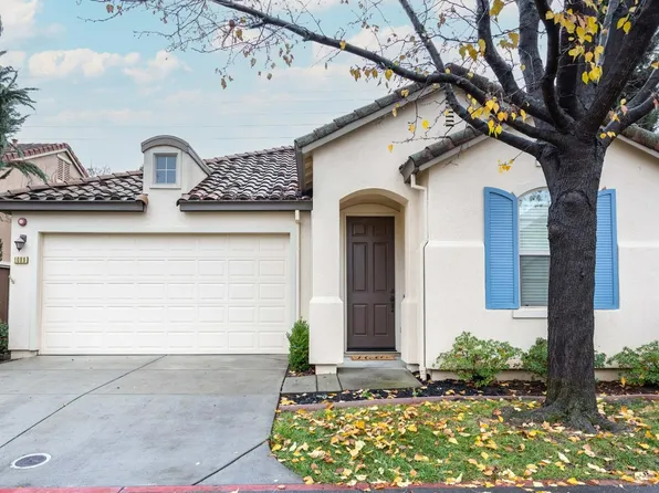 1089 Marseille Ln, Roseville, CA 95747