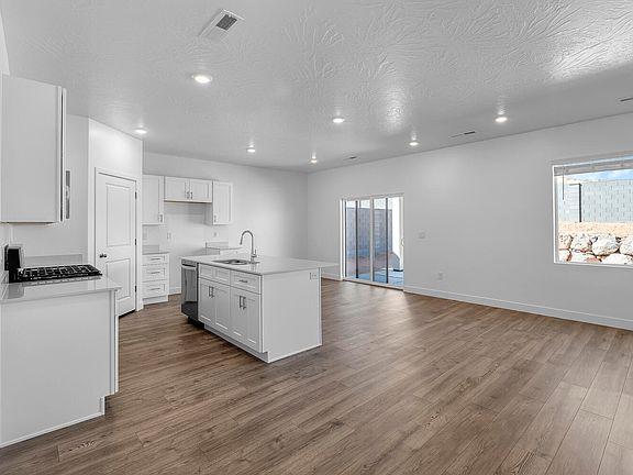 5th image of 1514 S Sinawava Dr #4133