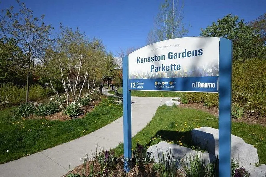 7 Kenaston Gdns — Photo 3