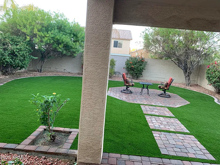 2022 E Wahalla Ln — Photo 29