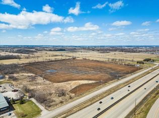 Washburn St, Oshkosh, WI 54904