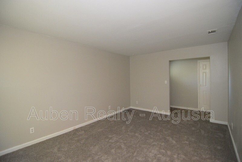 710 Metcalf St B, Augusta, GA 30904 Zillow
