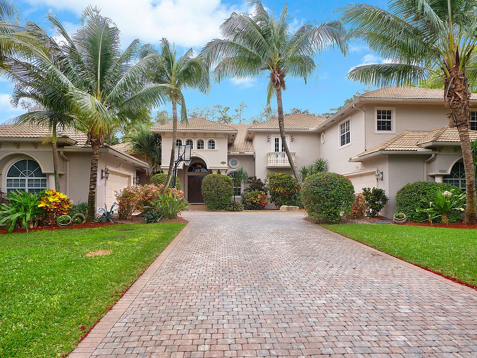 1st image of 6389 NW 72nd Way
