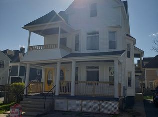 123 Amherst St, Springfield, MA 01109