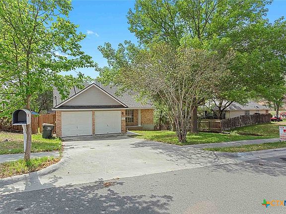 3rd image of 2003 Ramona Cir
