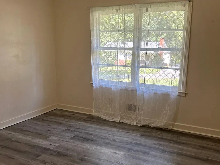 734 Magness Dr — Photo 14