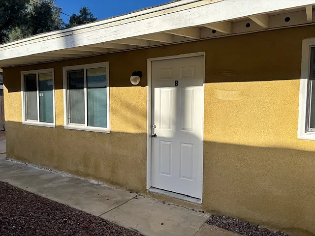 8124 Peach Ave — Photo 9