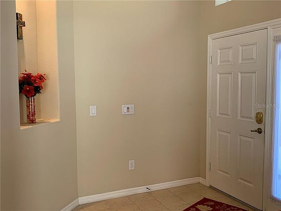 2nd image of 127 African Daisy Ct