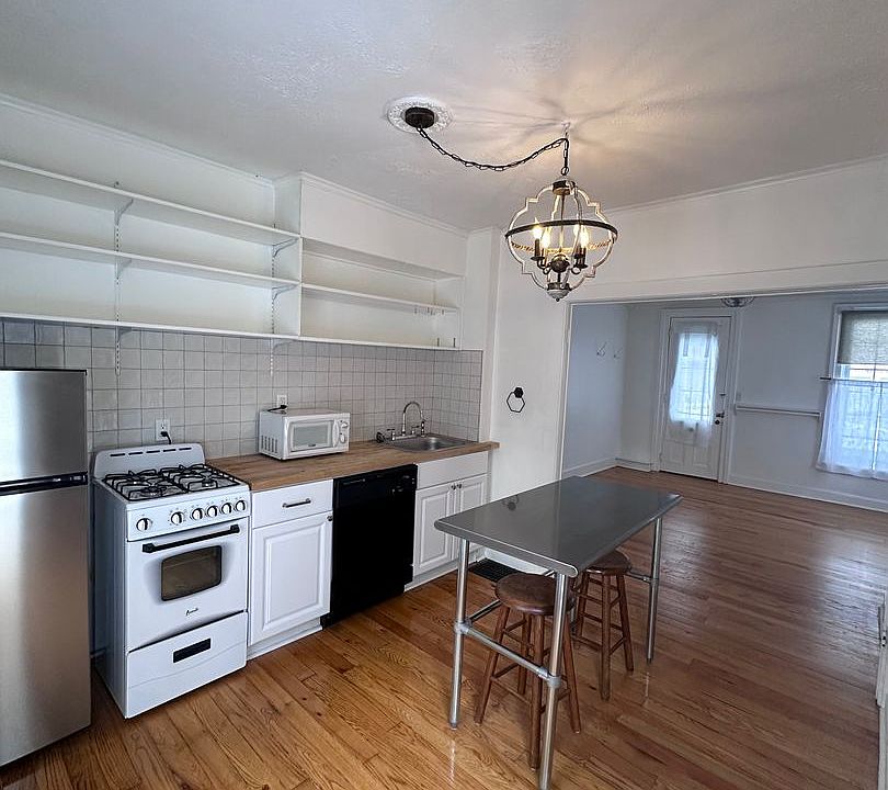 1st image of 312 E Genesee St #3
