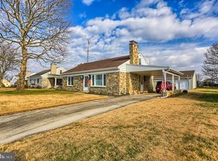 612 Hammond Ave, Hanover, PA 17331