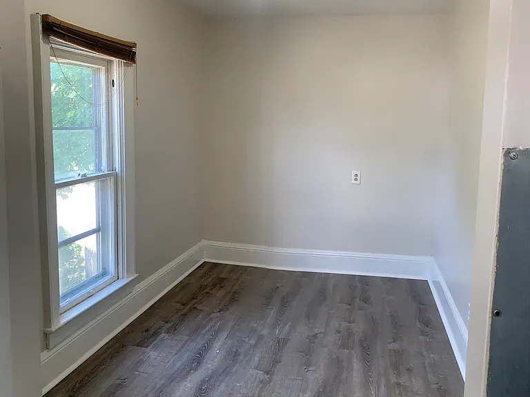 131 Caledonia St #2 — Photo 6