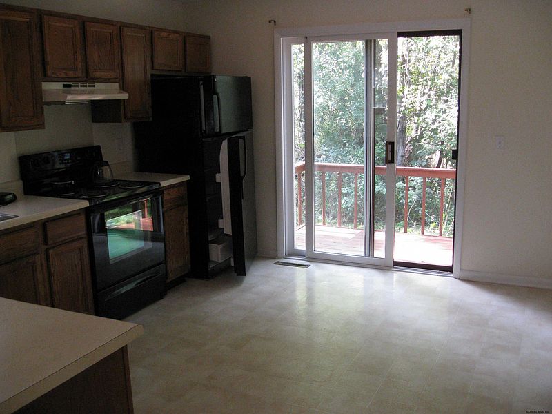 5th image of 5940 CURRY RD