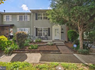 1347 Redbud Ct, Woodbridge, VA 22191