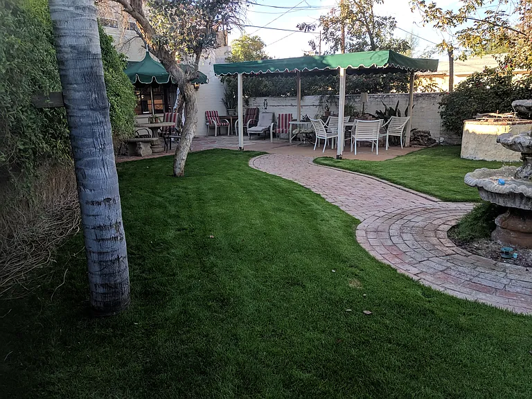 N Richland St — Photo 14