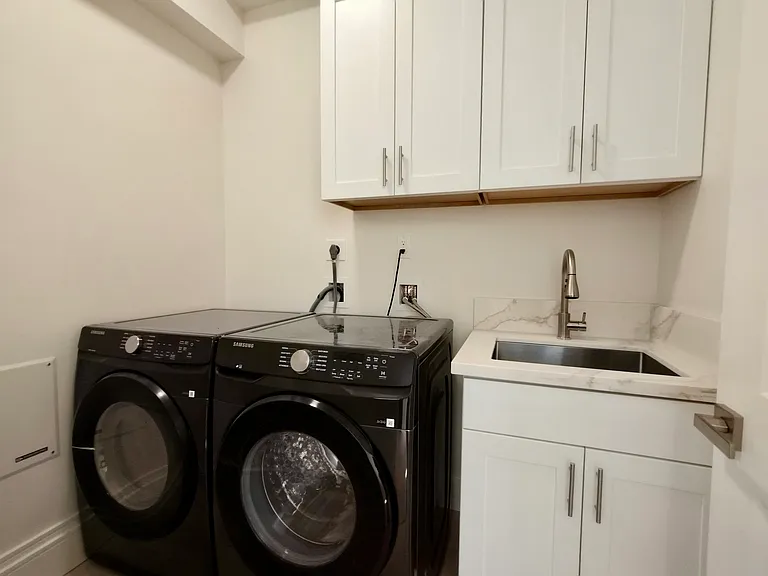 908 N Humboldt St #C — Photo 16