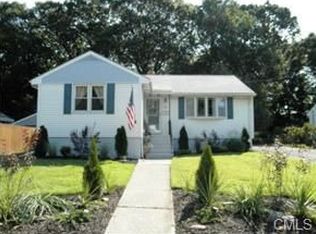 60 Karen Ave, Stratford, CT 06614