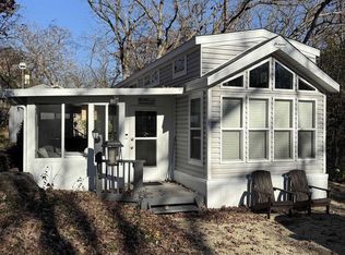 202 Hillside Rd, Edgerton, WI 53534