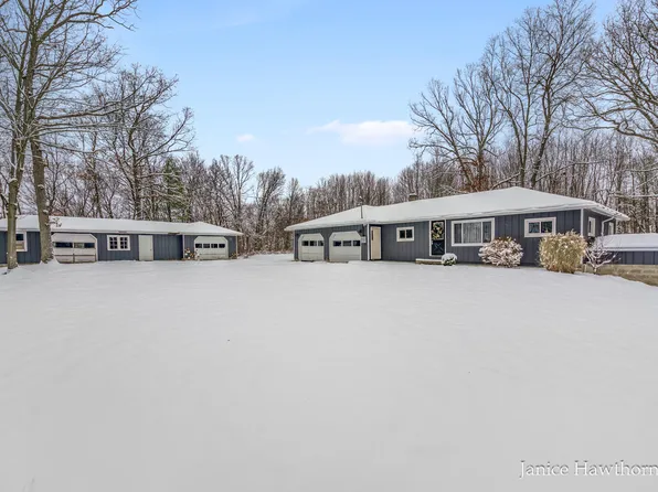 5512 Wood School Rd, Hastings, MI 49058