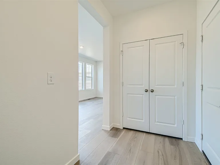 10993 Olathe St — Photo 2