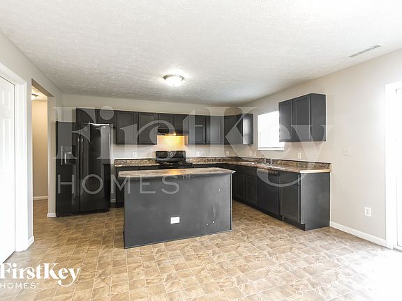 5th image of 8810 Scotland Dr