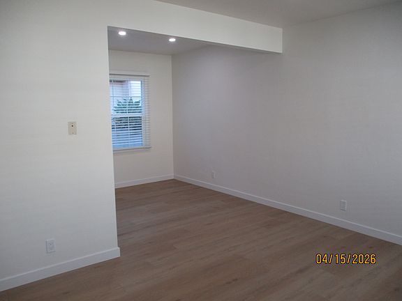 3rd image of 442 W Stocker St #442B