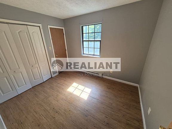 2nd image of 105 Williams St APT 3