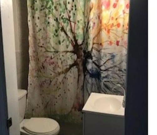 5th image of 1310 S 53rd St Floor 3