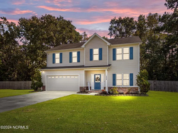 508 Newhan Court, Hubert, NC 28539