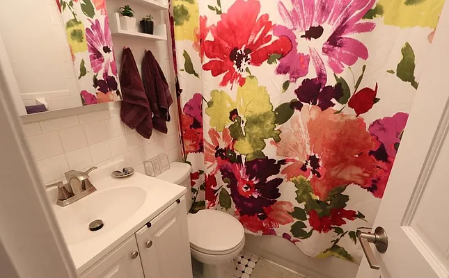 Rented by Corcoran | media 21