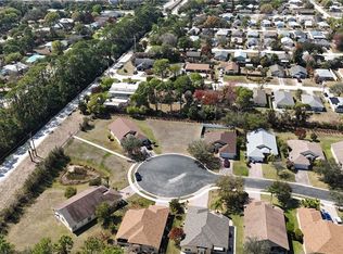 1675 16th Ct SW, Vero Beach, FL 32962