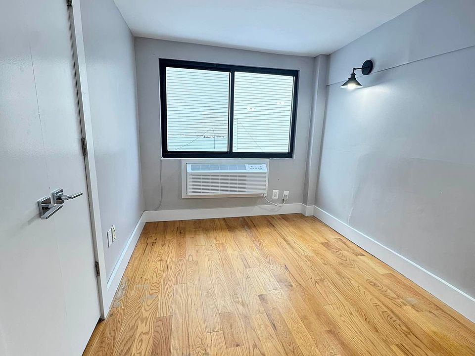 1st image of 1845 Eastern Pkwy APT 2R