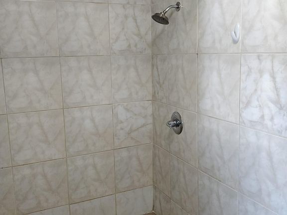 4th image of 4273 SW 62nd Ave