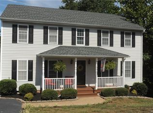 12706 Summerhouse Ln, Midlothian, VA 23112