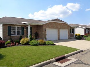 1008 McDonald Dr NE #B, Sugarcreek, OH 44681