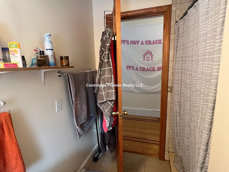 28R Cherry St #2 — Photo 14