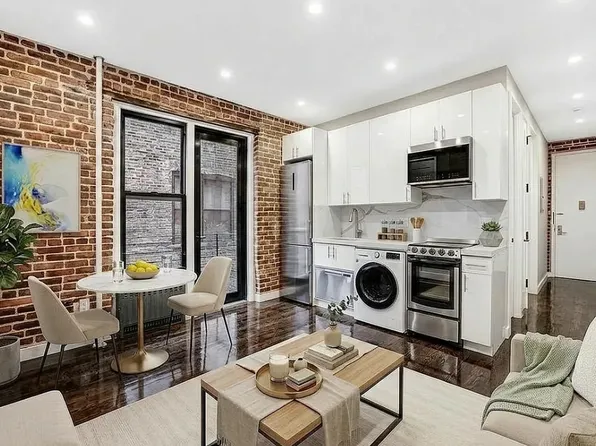 228 8th Avenue image 1 of 12