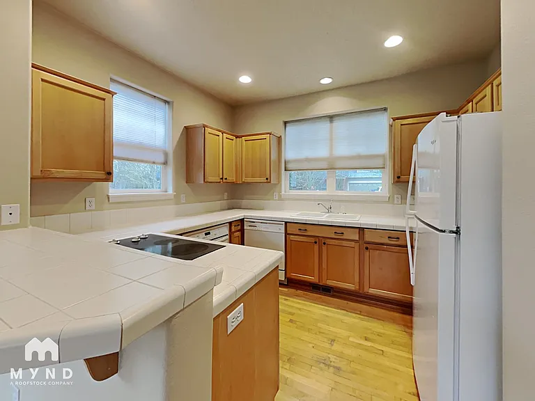 10329 Canyon Trl — Photo 4