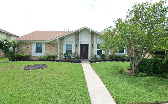 1st image of 2214 Big Bend Dr