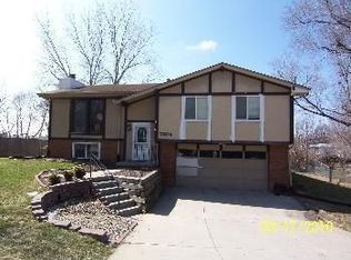 7804 Arrowrock Dr, Omaha, NE 68157