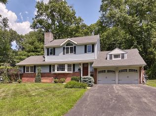 148 Lake Dr E, Wayne, NJ 07470