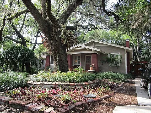 909 E Shadowlawn Ave — Photo 11