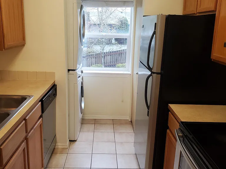 11424 1st Ave S #205 — Photo 11