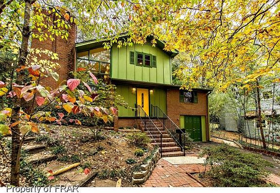 2nd image of 818 Azalea Dr