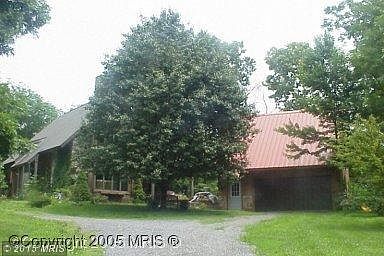 2nd image of 130 Briarwood Ln