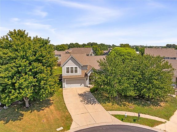 2nd image of 19993 Falcon Ridge Dr