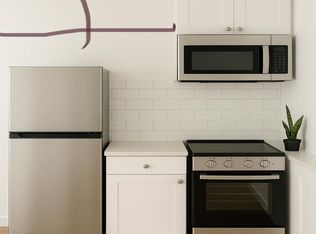 22-68 46th St #1A, Astoria, NY 11105